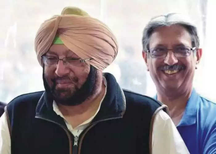 Former Chief Minister Amarinder Singh and Media Advisor Raveen Thukral