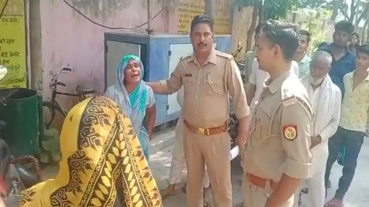 Meerut Honor Killing Police On the spot with womens