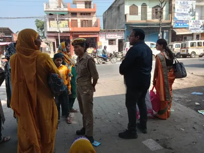Bijnor police Mission Shakti campaign at Chandpur roadways bus stand for women safety