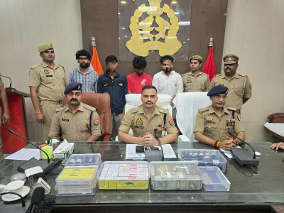 Bijnor police arrests four in drug smuggling case recovering heavy cash and banned medicines