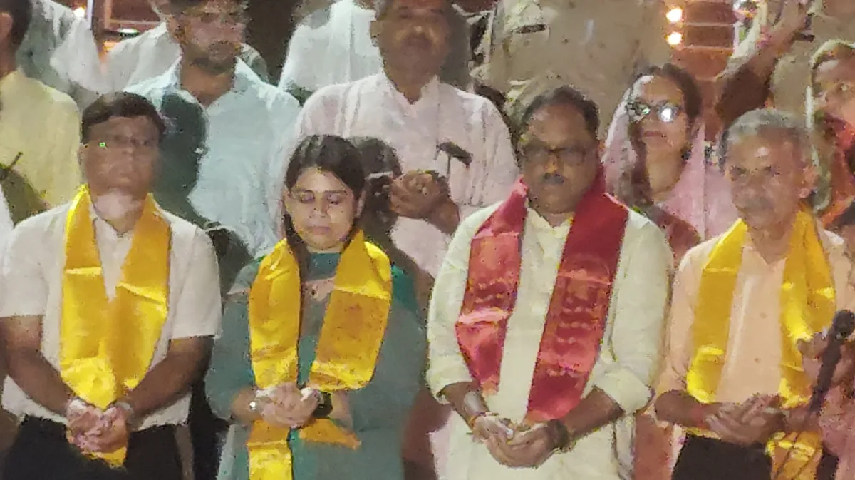 बिजनौर में 75 हजार आशीर्वाद के दीपों से जगमगाया शहर : पीएम मोदी के जन्मदिन पर संकल्प सेवा अभियान की भव्य शुरुआत